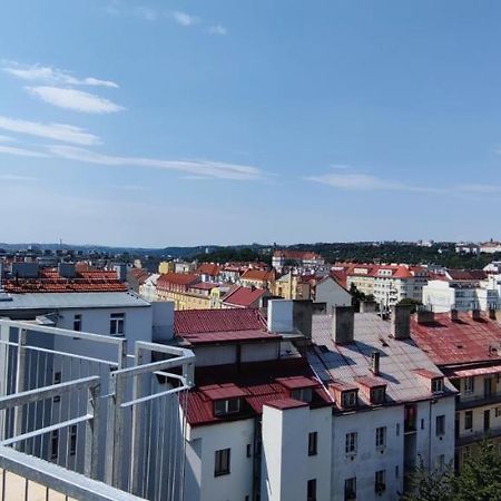 Penthouse # 81 With Panoramic City View In Elite Rezidence With Free Parking Praag Buitenkant foto