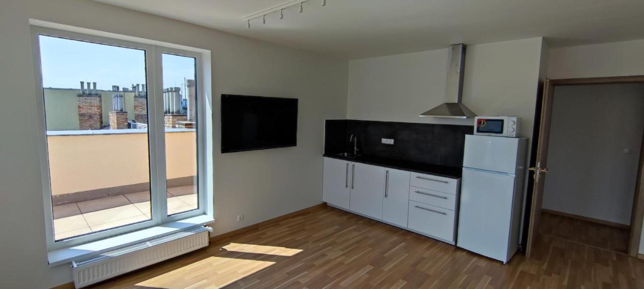 Penthouse # 81 With Panoramic City View In Elite Rezidence With Free Parking Praag Buitenkant foto