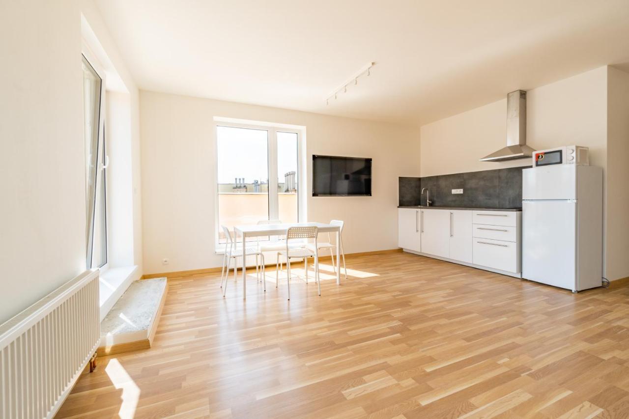 Penthouse # 81 With Panoramic City View In Elite Rezidence With Free Parking Praag Buitenkant foto