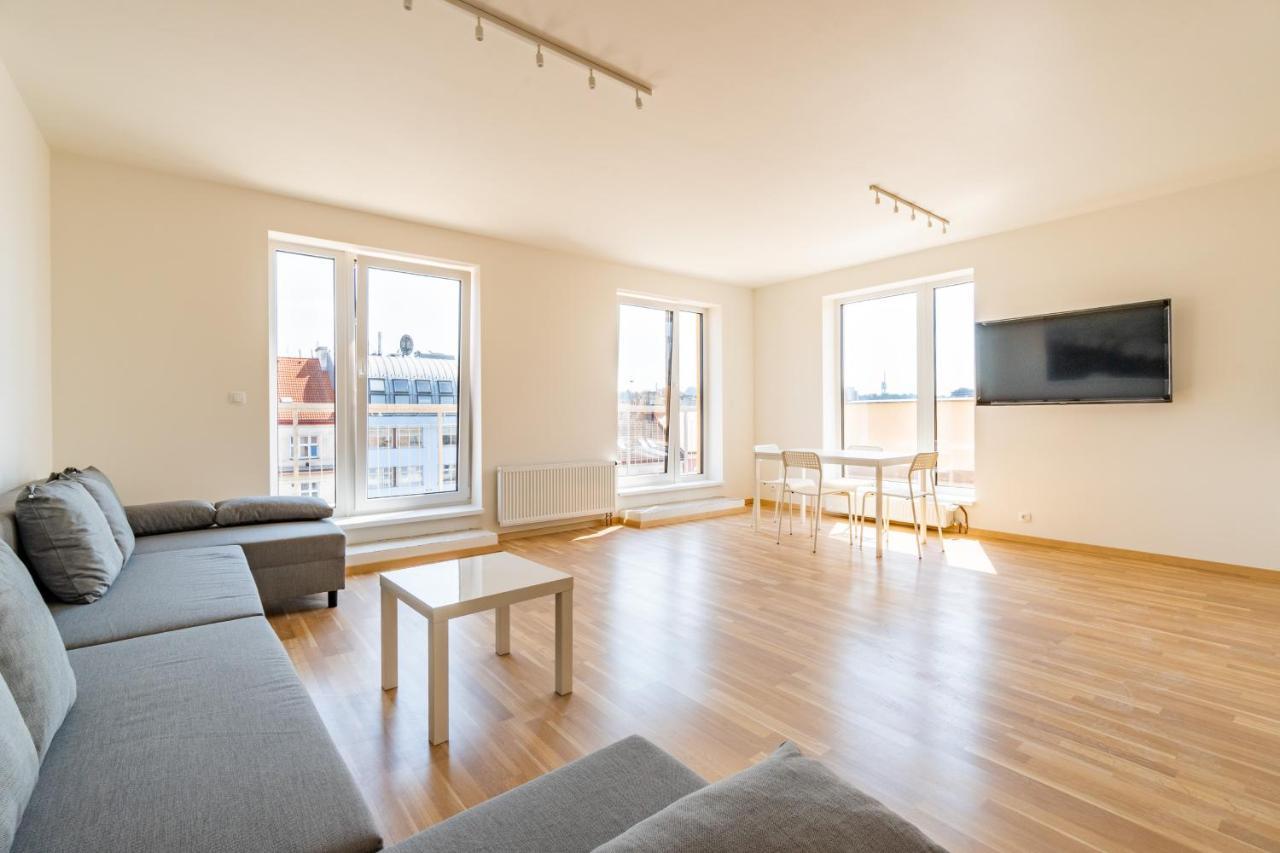 Penthouse # 81 With Panoramic City View In Elite Rezidence With Free Parking Praag Buitenkant foto