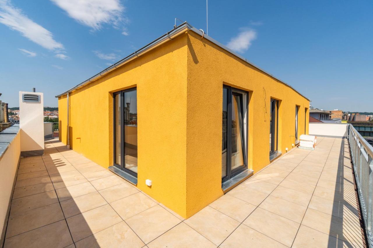 Penthouse # 81 With Panoramic City View In Elite Rezidence With Free Parking Praag Buitenkant foto
