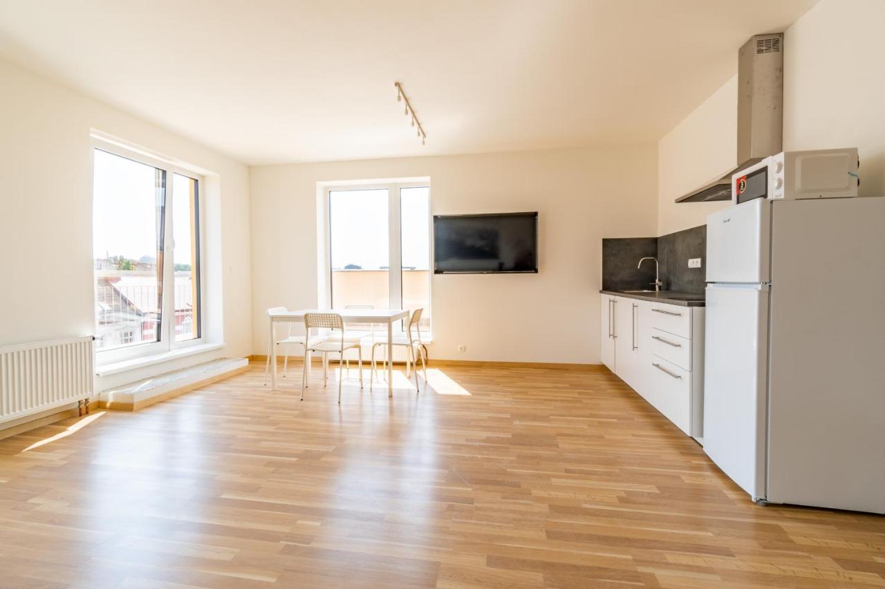 Penthouse # 81 With Panoramic City View In Elite Rezidence With Free Parking Praag Buitenkant foto